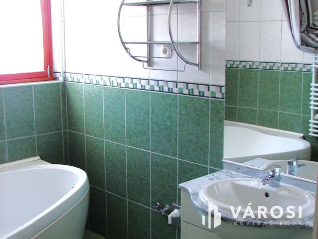 Panoráma,kertkapcsolat prémium otthonban-Óbuda hegyvidékén